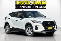 2025 Nissan Kicks Play S SUV