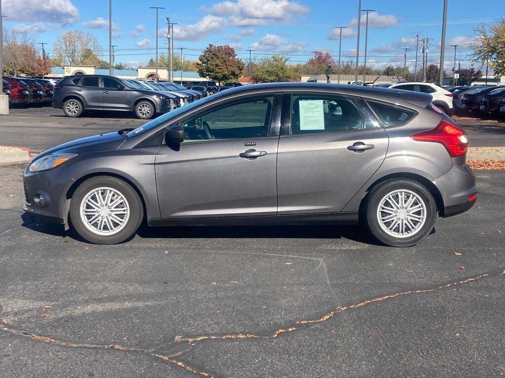 Used 2012 Ford Focus SE Hatchback
