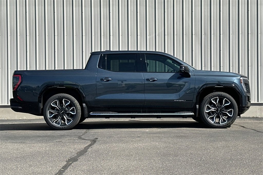 New 2025 GMC Sierra EV Extended Range Denali Truck