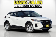 2025 Nissan Kicks Play S SUV