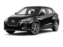 2025 Nissan Kicks Play S SUV